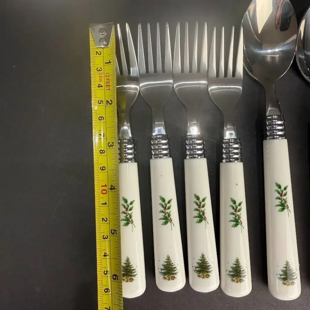 Nikko Happy Holidays Christmas 18/10 Stainless Steel Flatware 20 Pieces